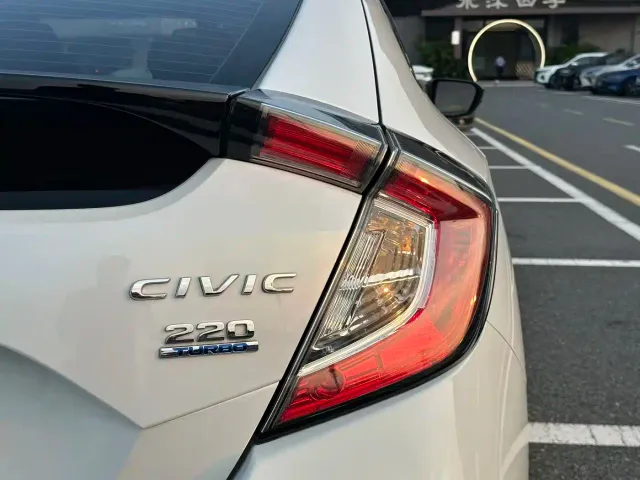 Honda Civic — Фото автомобиля 17