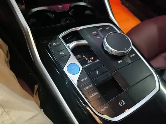 BMW i3 — Фото автомобиля 13