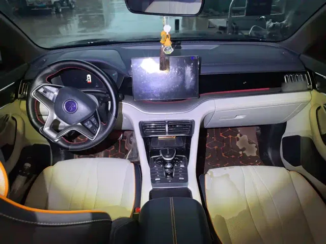 BYD Song PLUS — Фото автомобиля 5