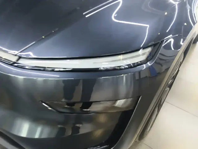 Tesla Model Y — Фото автомобиля 23
