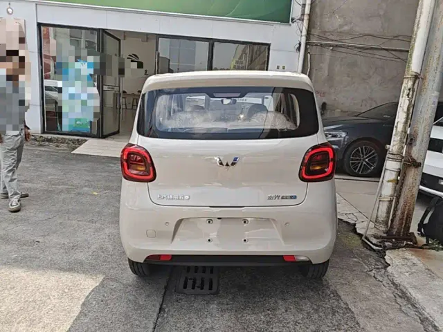 Wuling Hongguang Mini EV — Фото автомобиля 5