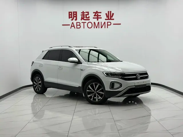 Volkswagen T-Roc — Фото автомобиля 2
