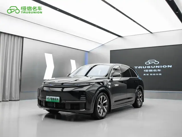 Фотография автомобиля — Li Auto L7