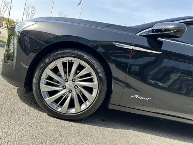 Buick LaCrosse — Фото автомобиля 10