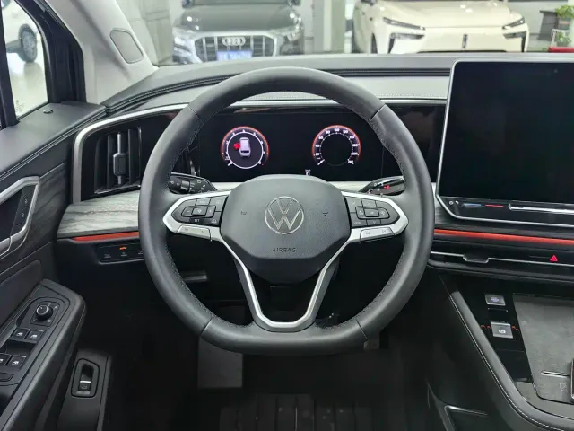 Volkswagen Talagon — Фото автомобиля 8