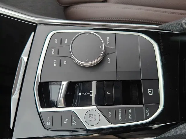 BMW 3 Series — Фото автомобиля 13