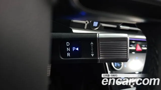 Hyundai Santa Fe MX5 — Фото автомобиля 12