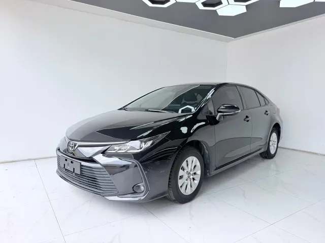 Фотография автомобиля — Toyota Corolla