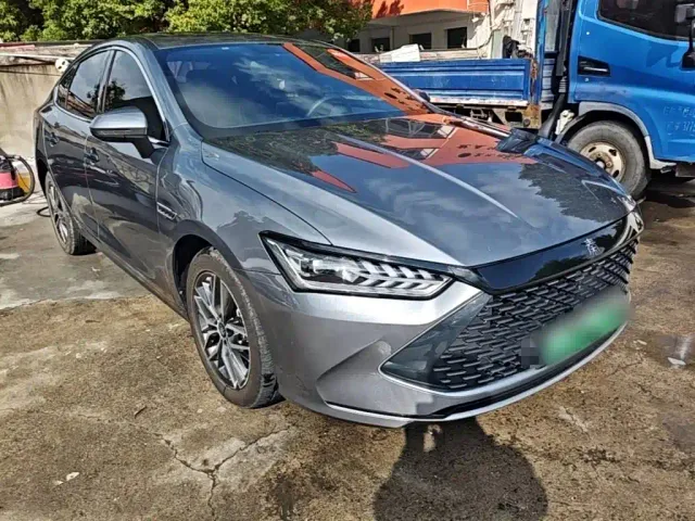 BYD Qin PLUS — Фото автомобиля 3
