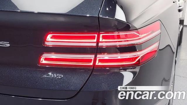 Genesis GV80 — Фото автомобиля 7