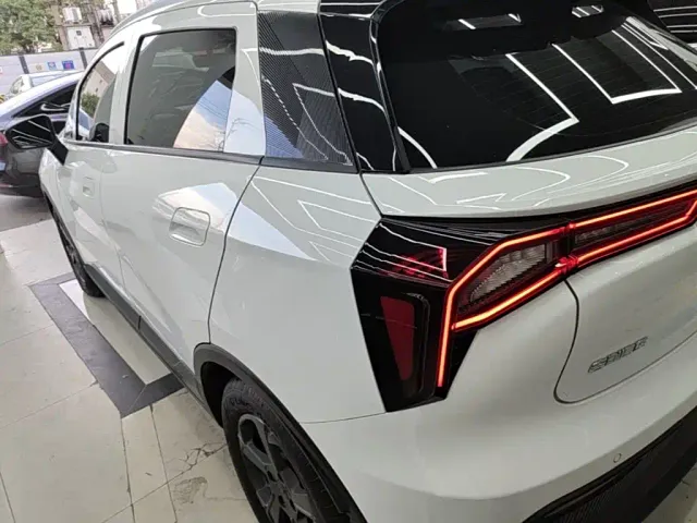 Geely Geometry E Firefly — Фото автомобиля 4
