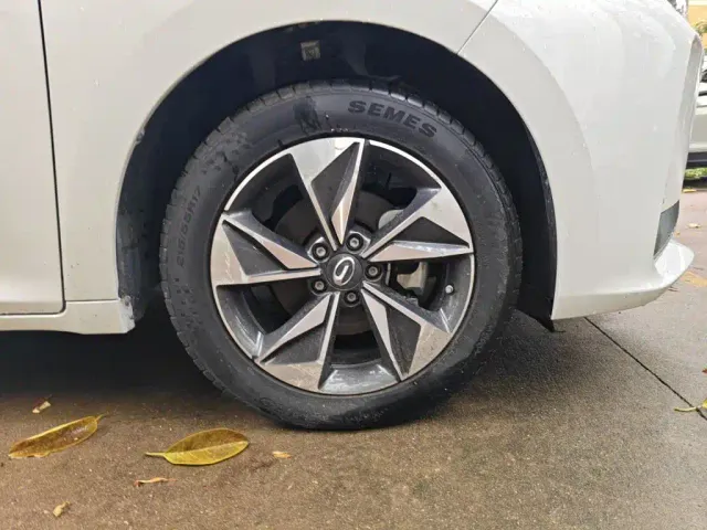 GAC Trumpchi M6 — Фото автомобиля 8