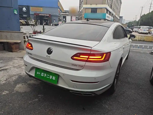 Volkswagen CC — Фото автомобиля 6