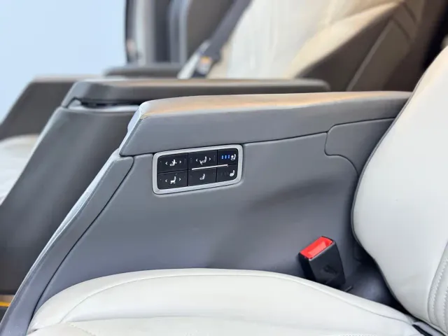 Ford Tourneo — Фото автомобиля 12