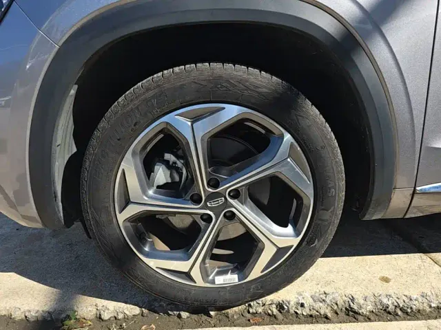 Geely Xingyue L — Фото автомобиля 22