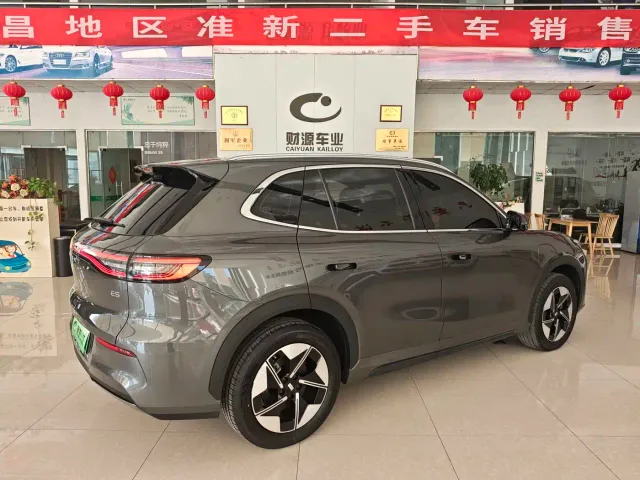 Geely Galaxy E5 — Фото автомобиля 4