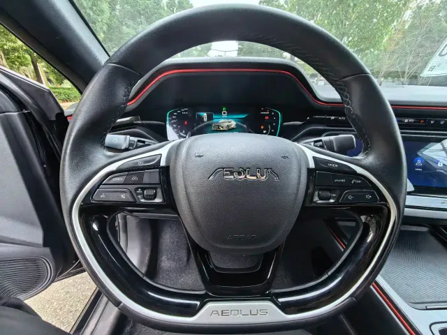 Dongfeng Yixuan MAX — Фото автомобиля 9
