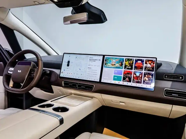 Li Auto MEGA — Фото автомобиля 14