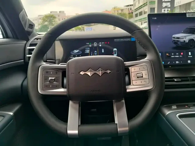 BYD FangChengBao Titanium 7 — Фото автомобиля 10