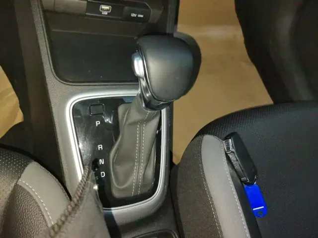 Kia KX1 — Фото автомобиля 16