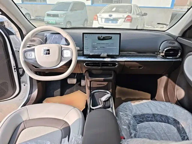 JAC Yiwei 3 — Фото автомобиля 9
