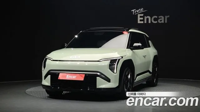 Kia EV3 — Фото автомобиля 4