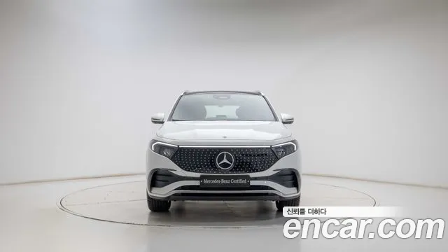 Mercedes-Benz EQA — Фото автомобиля 3