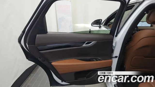 Genesis G80 RG3 — Фото автомобиля 14