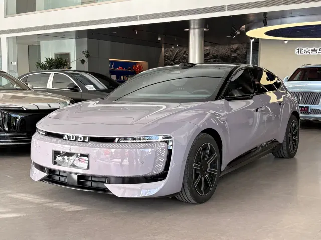 Фотография автомобиля — Audi E5 Sportback
