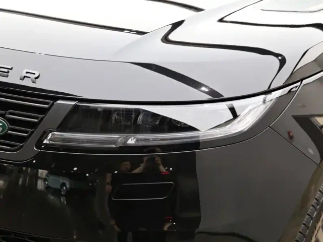 Land Rover Range Rover Sport — Фото автомобиля 30