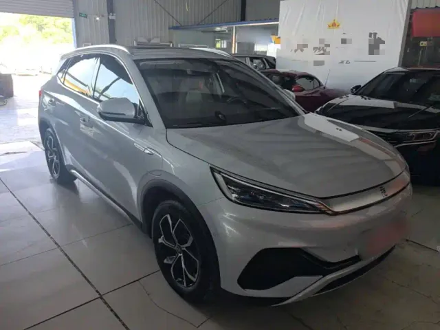 BYD Yuan PLUS — Фото автомобиля 3