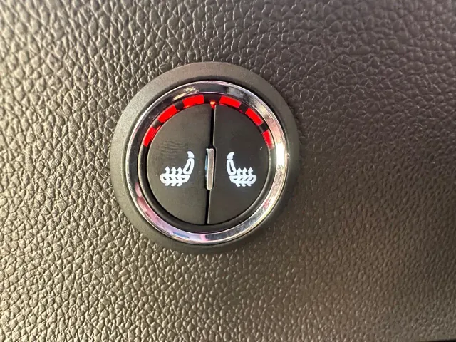 Chevrolet Orlando — Фото автомобиля 13