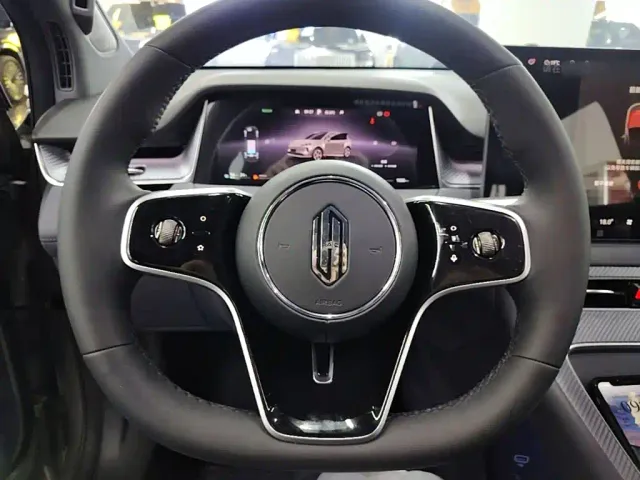Shangjie SUV — Фото автомобиля 10