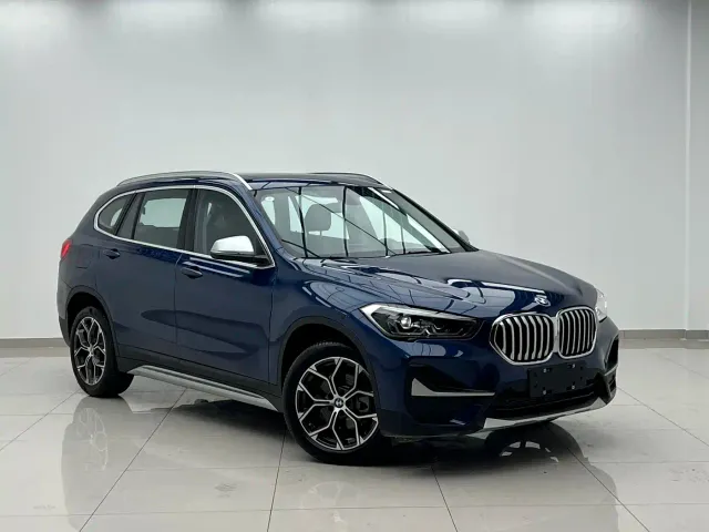 BMW X1 — Фото автомобиля 3