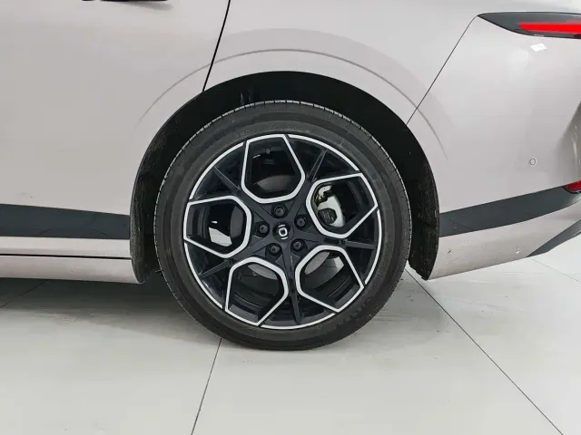 Changan Qiyuan A07 — Фото автомобиля 18