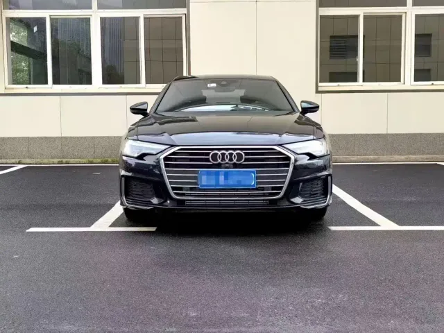 Audi A6L — Фото автомобиля 3