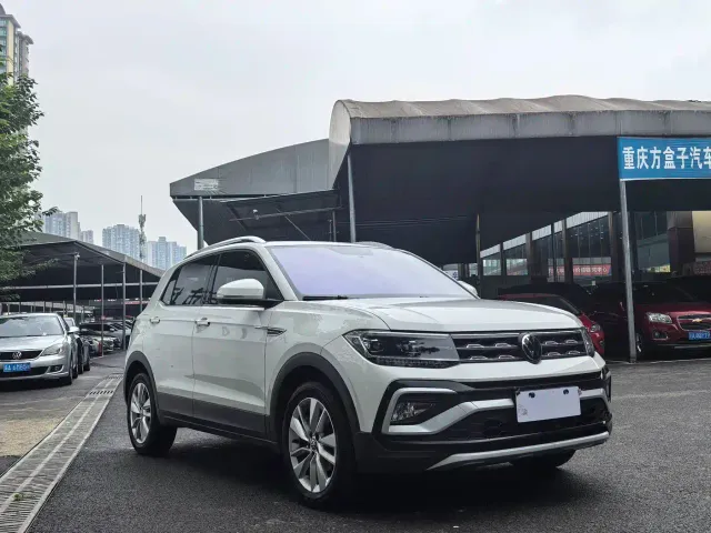 Volkswagen T-Cross — Фото автомобиля 2
