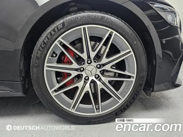 Mercedes-Benz AMG GT 4 двери 43 4MATIC+ — Фото автомобиля 5