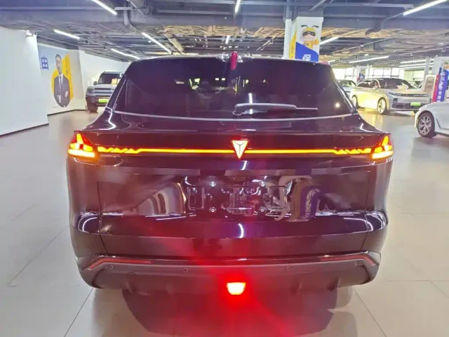 Deepal S07 — Фото автомобиля 5