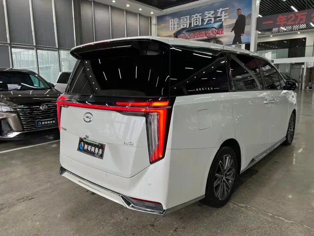 GAC Trumpchi M8 — Фото автомобиля 8