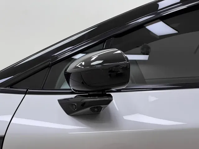 Xpeng P7+ — Фото автомобиля 11