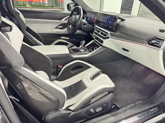 BMW M4 — Фото автомобиля 18