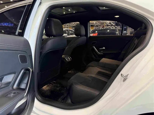 Mercedes-Benz A-Class — Фото автомобиля 5