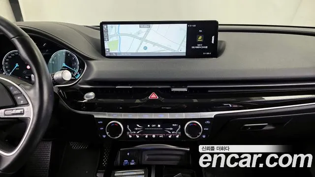 Genesis G80 Бензин 2.5 турбо 2WD — Фото автомобиля 14