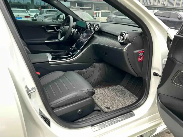 Mercedes-Benz C-Class — Фото автомобиля 9