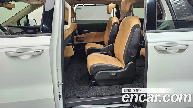 Kia Canival Carnival 4 поколение Бензин 9 мест Signature — Фото автомобиля 26