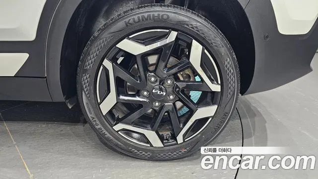 Kia Seltos New — Фото автомобиля 6