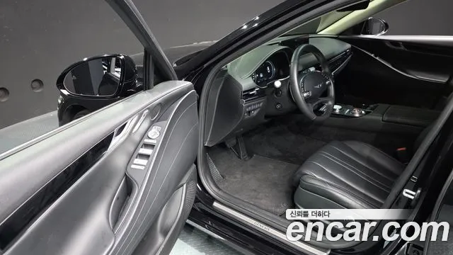 Genesis G80 Бензин 2.5 турбо 2WD — Фото автомобиля 10