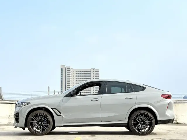 BMW X6 M — Фото автомобиля 12
