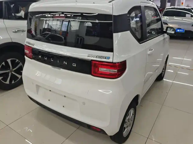 Wuling Hongguang Mini EV — Фото автомобиля 3